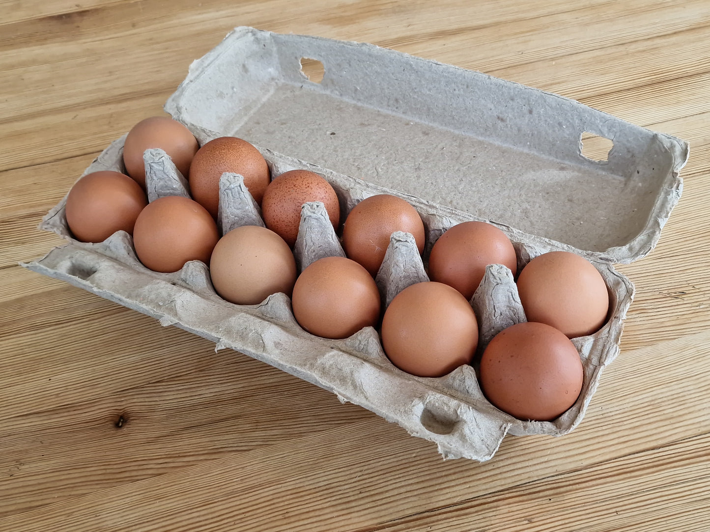 12 gressegg selvplukk til kartong
